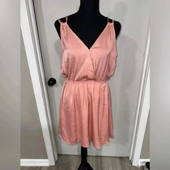 CBRAND Dresses & Skirts - 2/$10 CRBAND DRESS MAUVE PINK